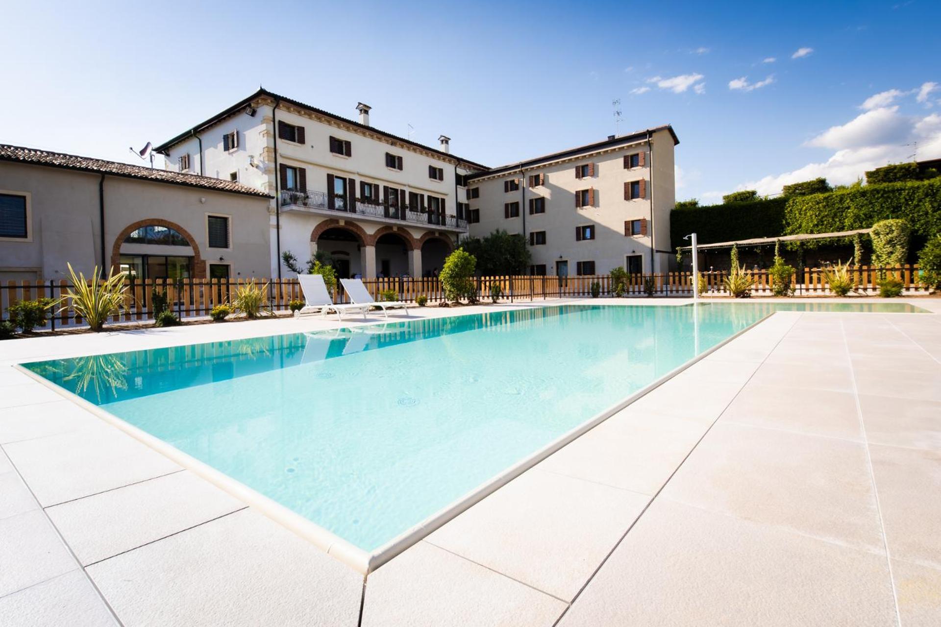 Verdeolivo 1876 - Apartments & Pool Mezzane di Sotto المظهر الخارجي الصورة