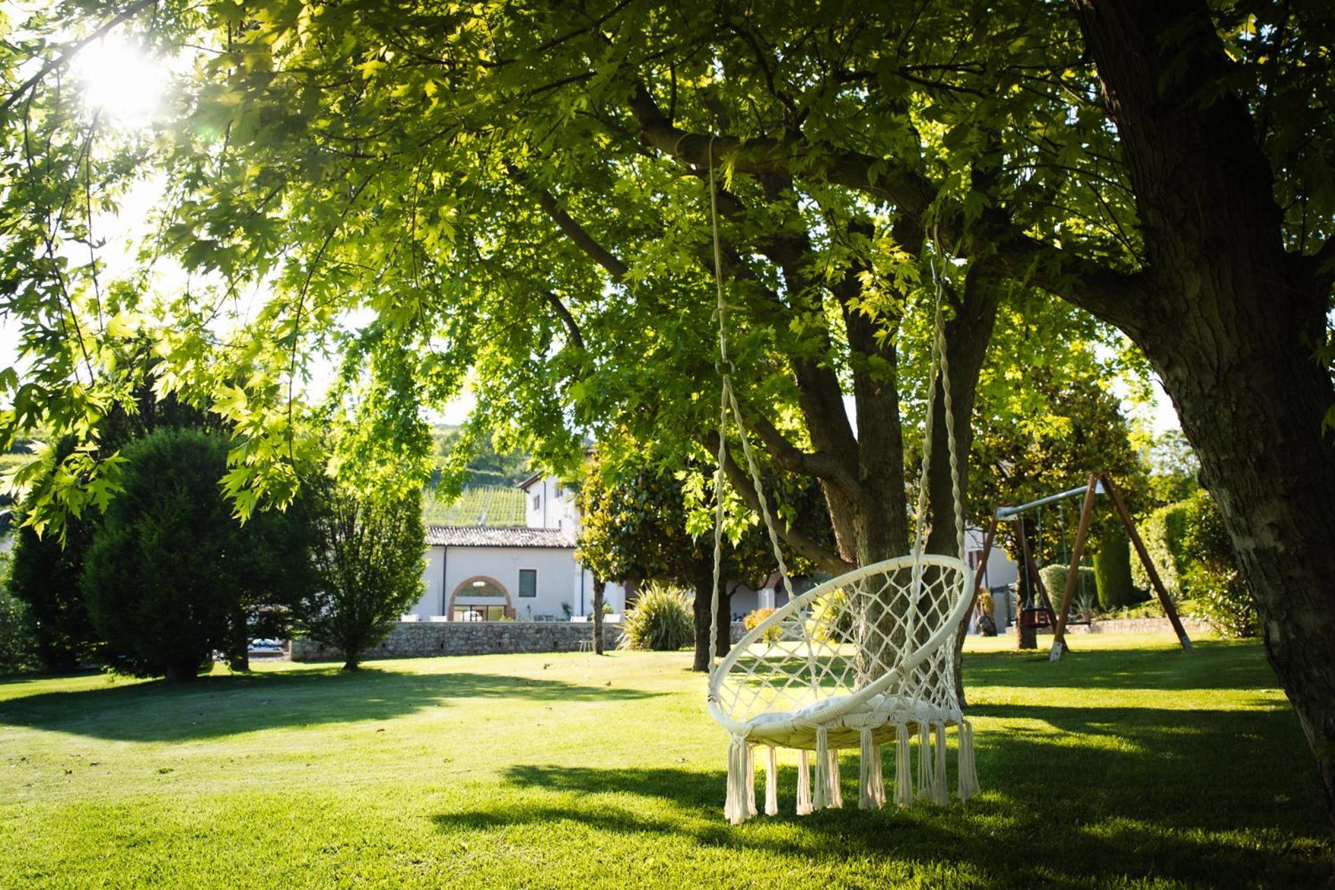 Verdeolivo 1876 - Apartments & Pool Mezzane di Sotto المظهر الخارجي الصورة