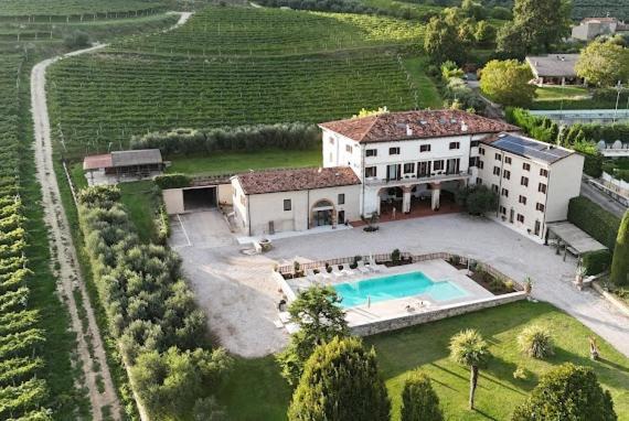 Verdeolivo 1876 - Apartments & Pool Mezzane di Sotto المظهر الخارجي الصورة